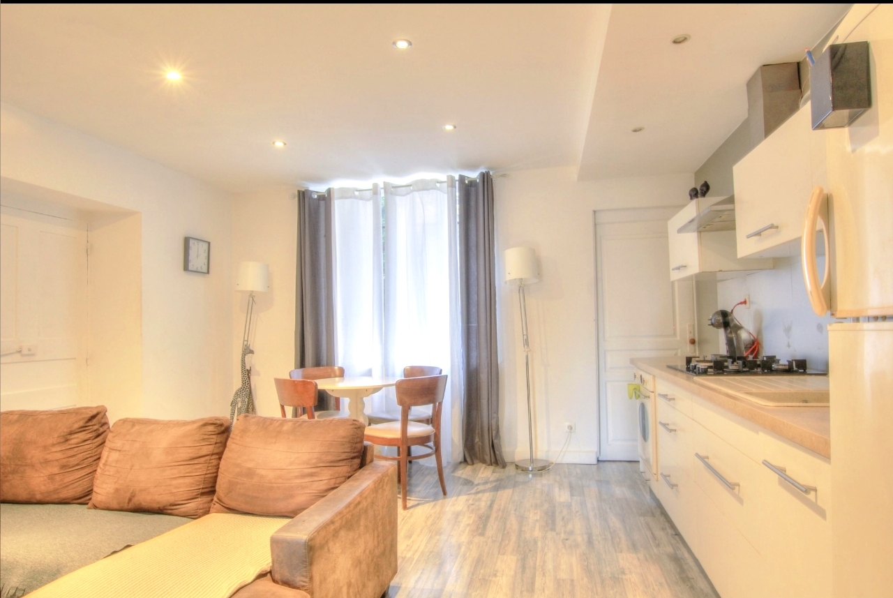 Appartement en plein centre de Châtillon-en-Michaille